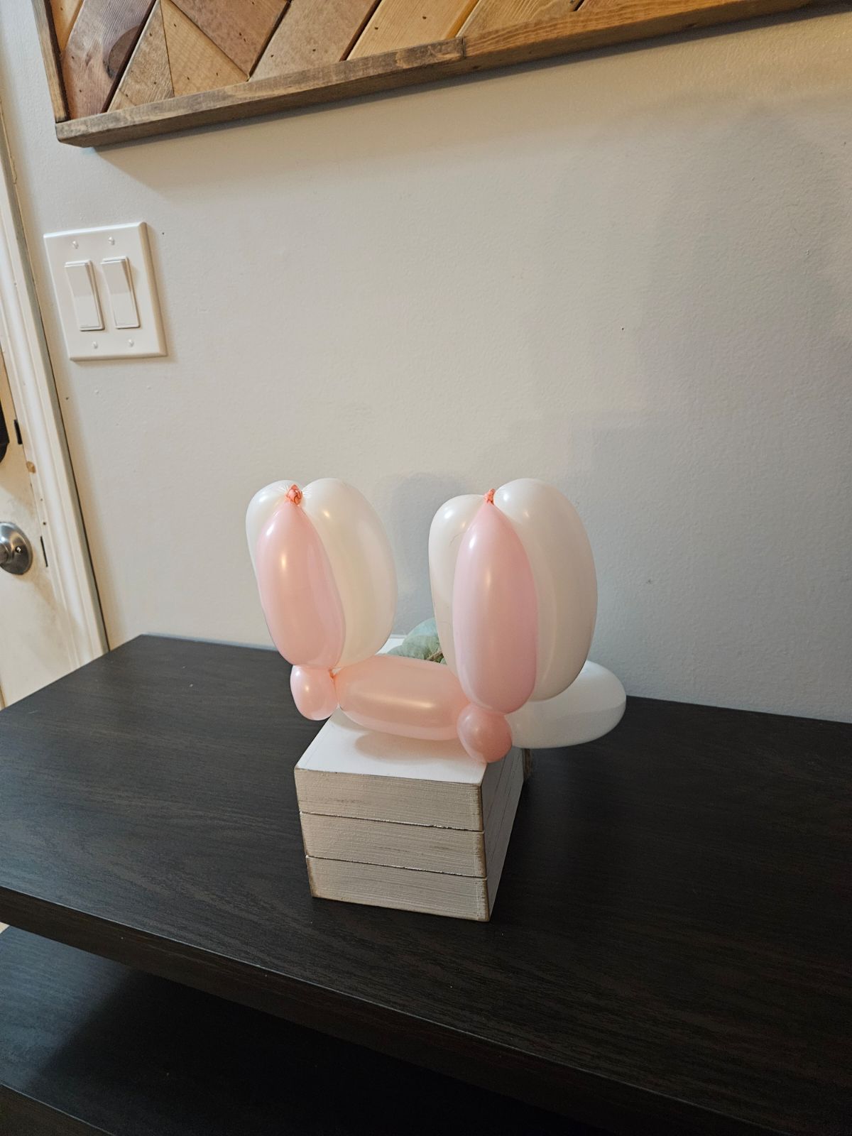 bunny ear balloon hat